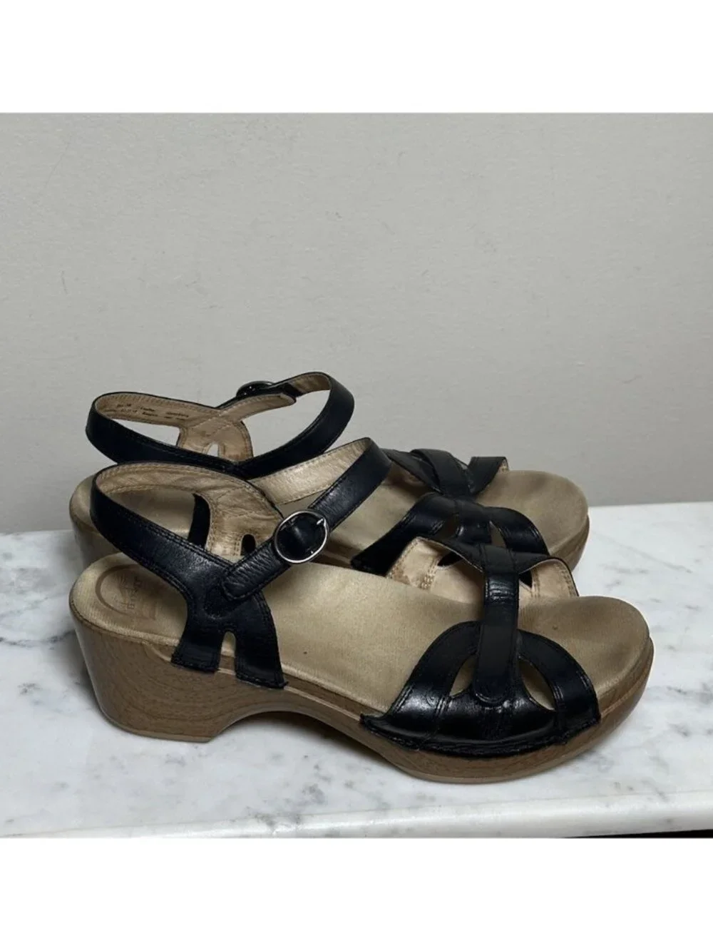 Women’s DANSKO Season Black Full Grain Leather Clog Strappy Sandals Heels Sz 39